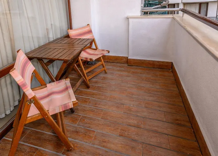 за гости затворен комплекс *