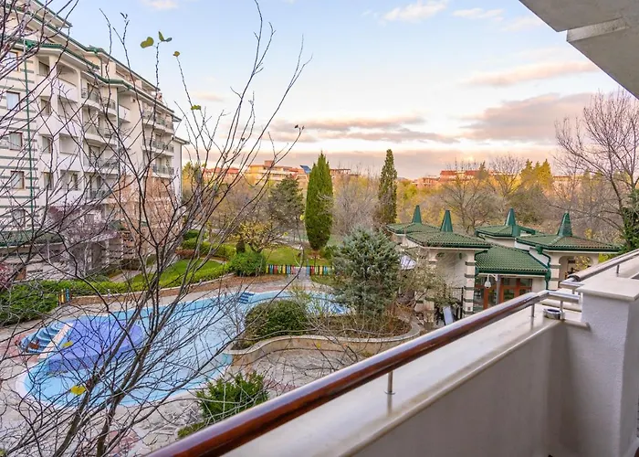 за гости затворен комплекс Апартамент