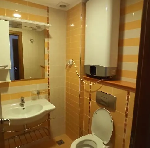 за гости затворен комплекс Апартамент Равда