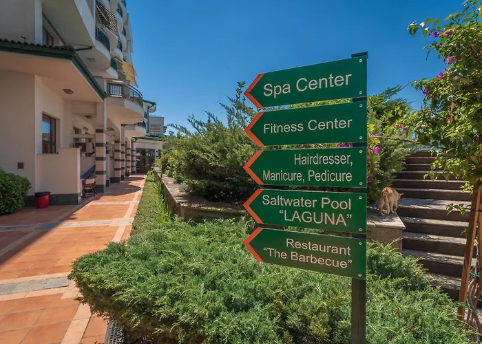 за гости затворен комплекс Апартамент