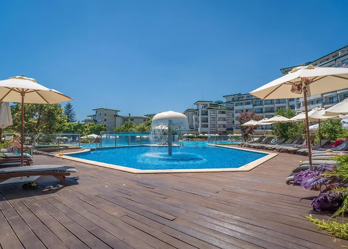 за гости затворен комплекс Апартамент