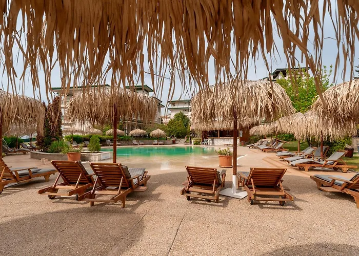 за гости затворен комплекс Равда