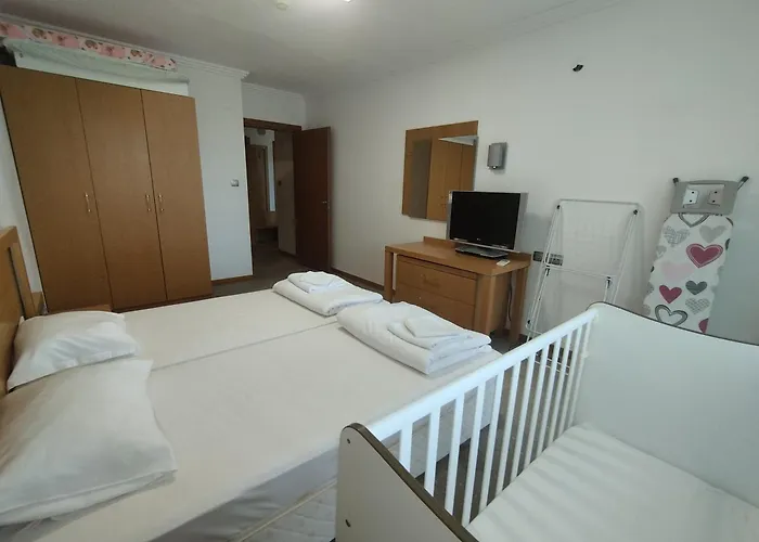 за гости затворен комплекс * Равда