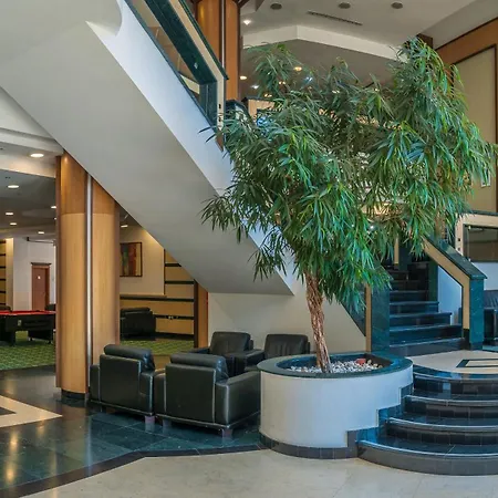 Apartamento за гости затворен комплекс емералд *