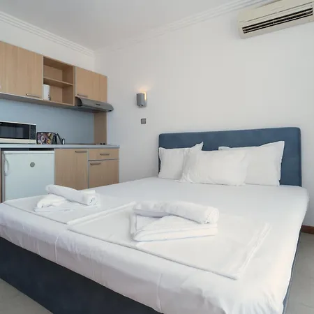 за гости затворен комплекс емералд