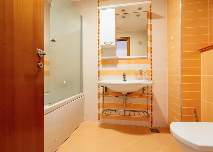 Appartement за гости затворен комплекс емералд *