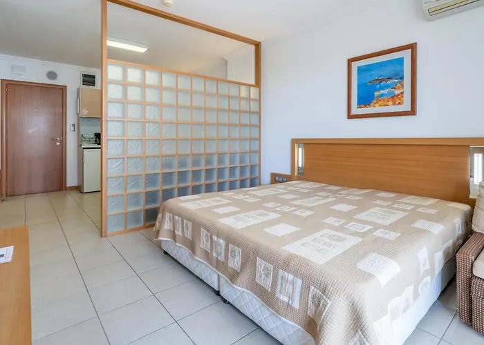 Appartement за гости затворен комплекс емералд *